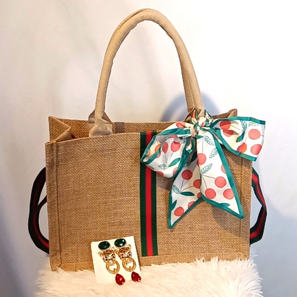 Woven Khaki Fashion Tote  💚❤️💚 - Picture 7 of 17